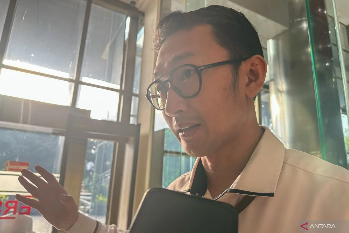 Kpk Telusuri Jejak Uang Haram Rp5 Miliar Dalam Kasus Impor Barang Kw Di Bea Cukai