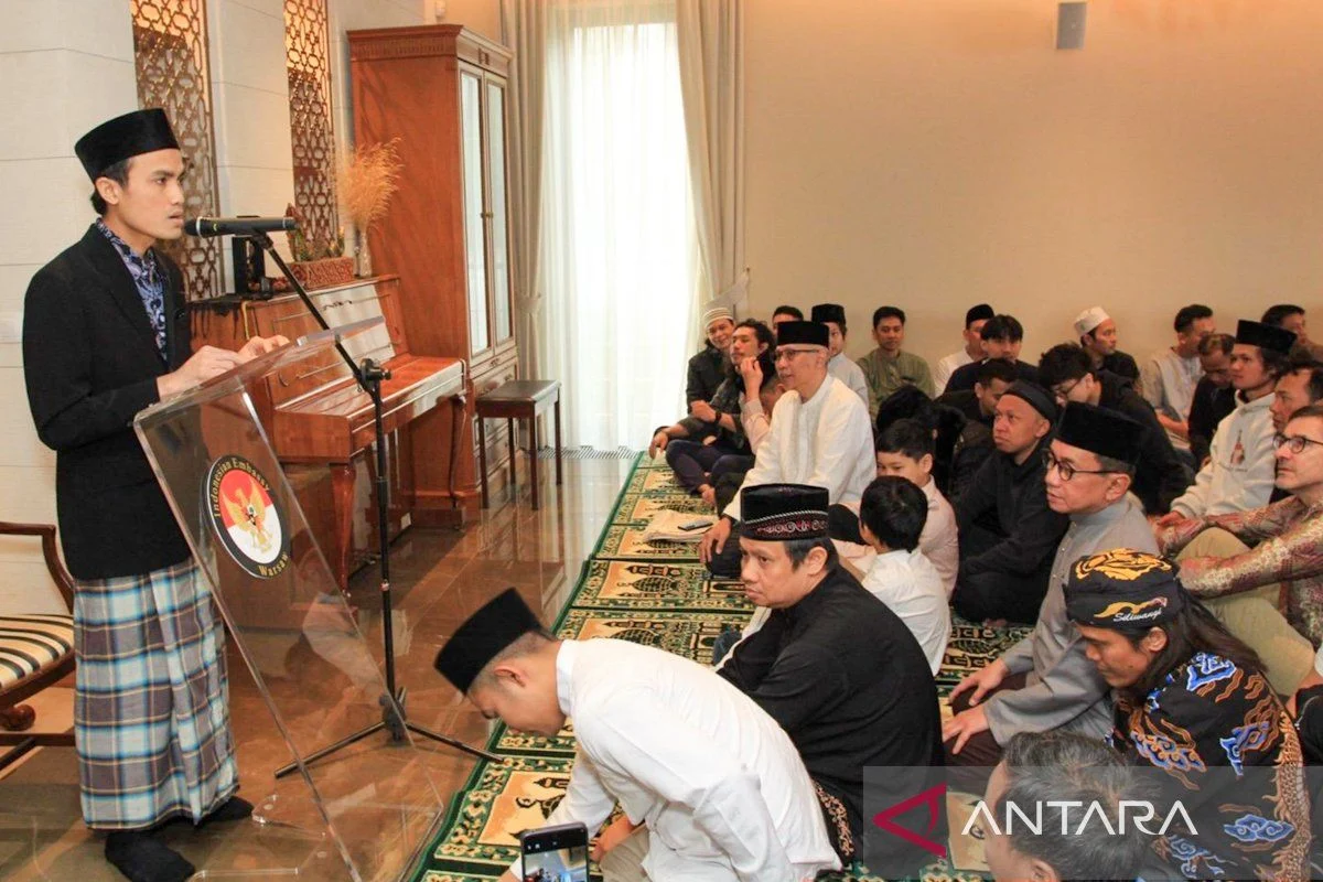 Idul Fitri Di Warsawa Kebersamaan Diaspora Indonesia Dan Imbauan Kepatuhan Hukum