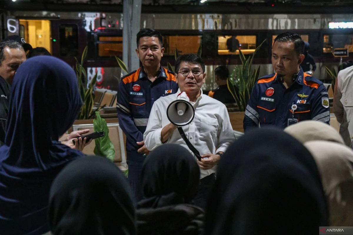 Kesalahan Fatal Antara Tarik Berita Pemerintah Setop Penerbangan Mensesneg Tak Terkait Iran